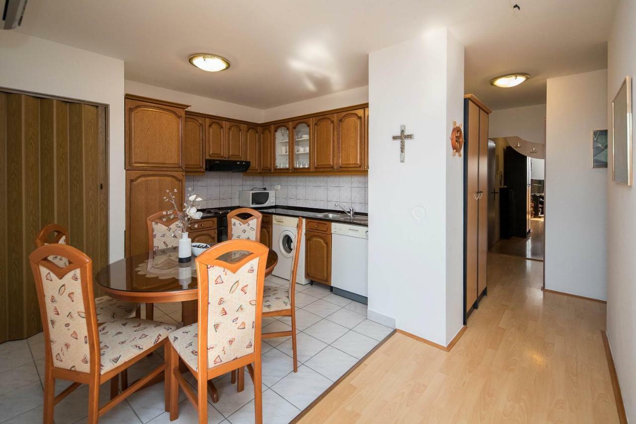 Apartman Ruzica 茨里克韦尼察 外观 照片