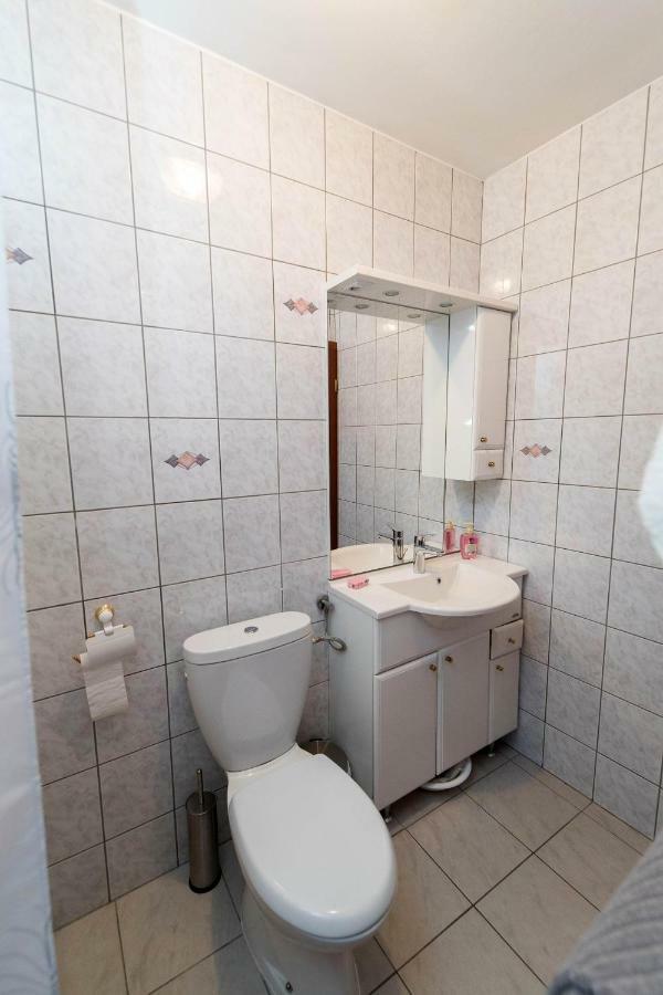 Apartman Ruzica 茨里克韦尼察 外观 照片