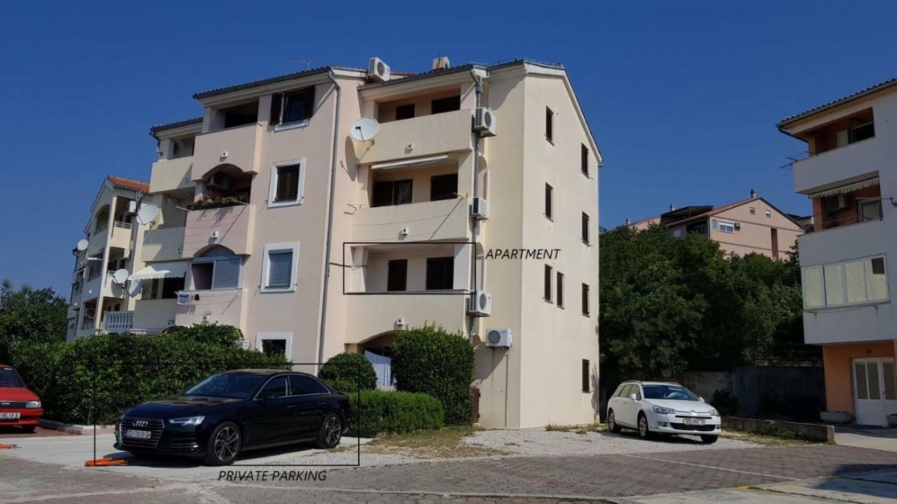 Apartman Ruzica 茨里克韦尼察 外观 照片